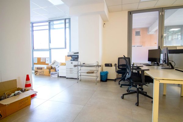 ufficio in vendita a Sesto Fiorentino