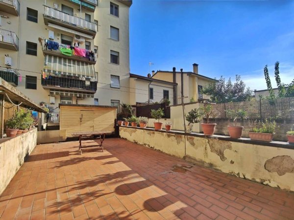 appartamento in vendita a Sesto Fiorentino