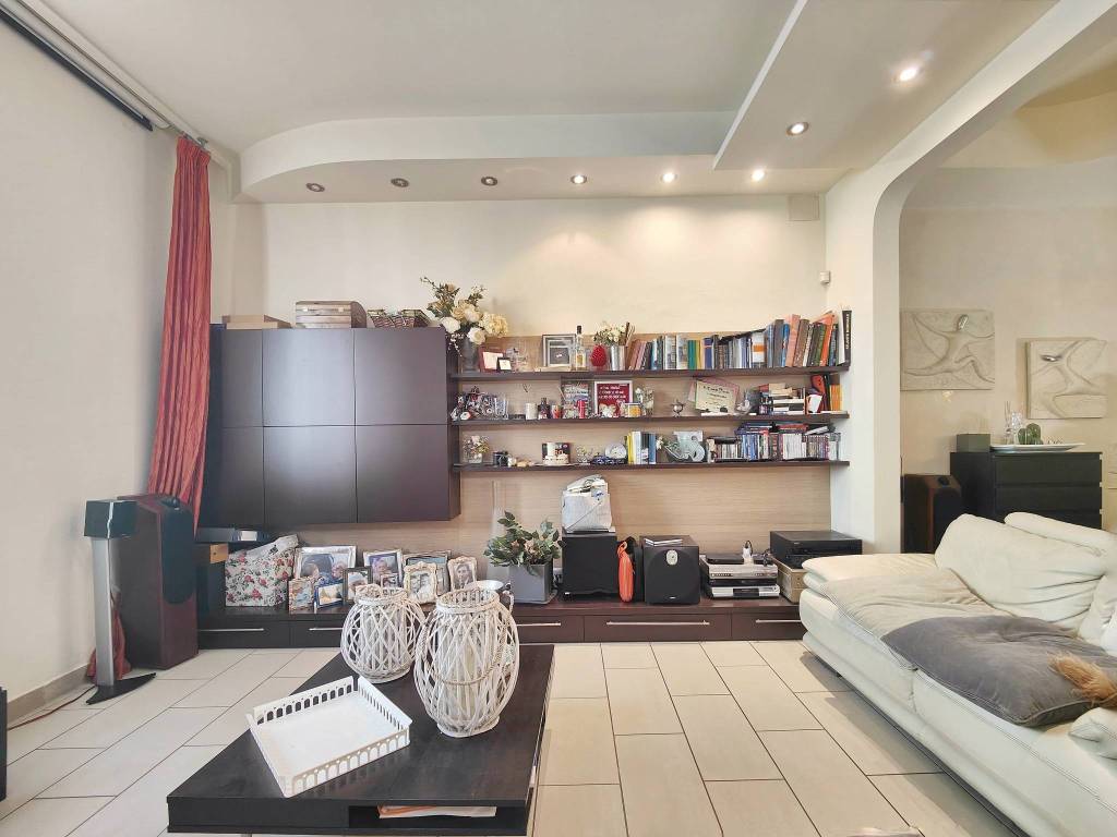 casa indipendente in vendita a Sesto Fiorentino