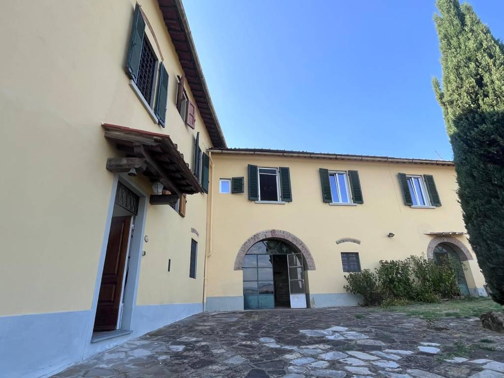casa indipendente in vendita a Sesto Fiorentino