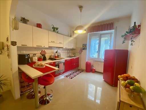 appartamento in vendita a Sesto Fiorentino in zona Quinto