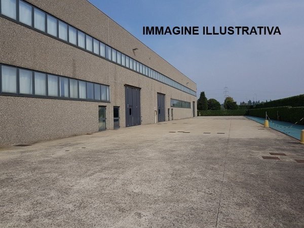capannone in vendita a Sesto Fiorentino in zona Padule
