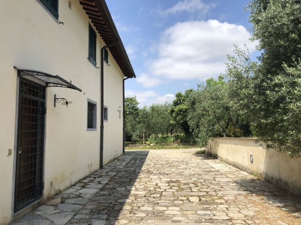 appartamento in vendita a Sesto Fiorentino in zona Quinto