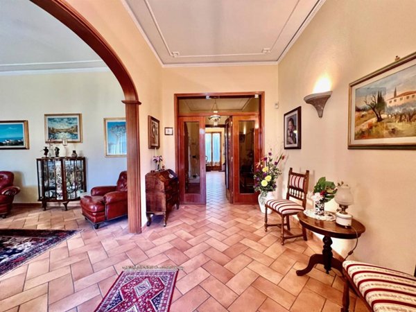 casa indipendente in vendita a Sesto Fiorentino