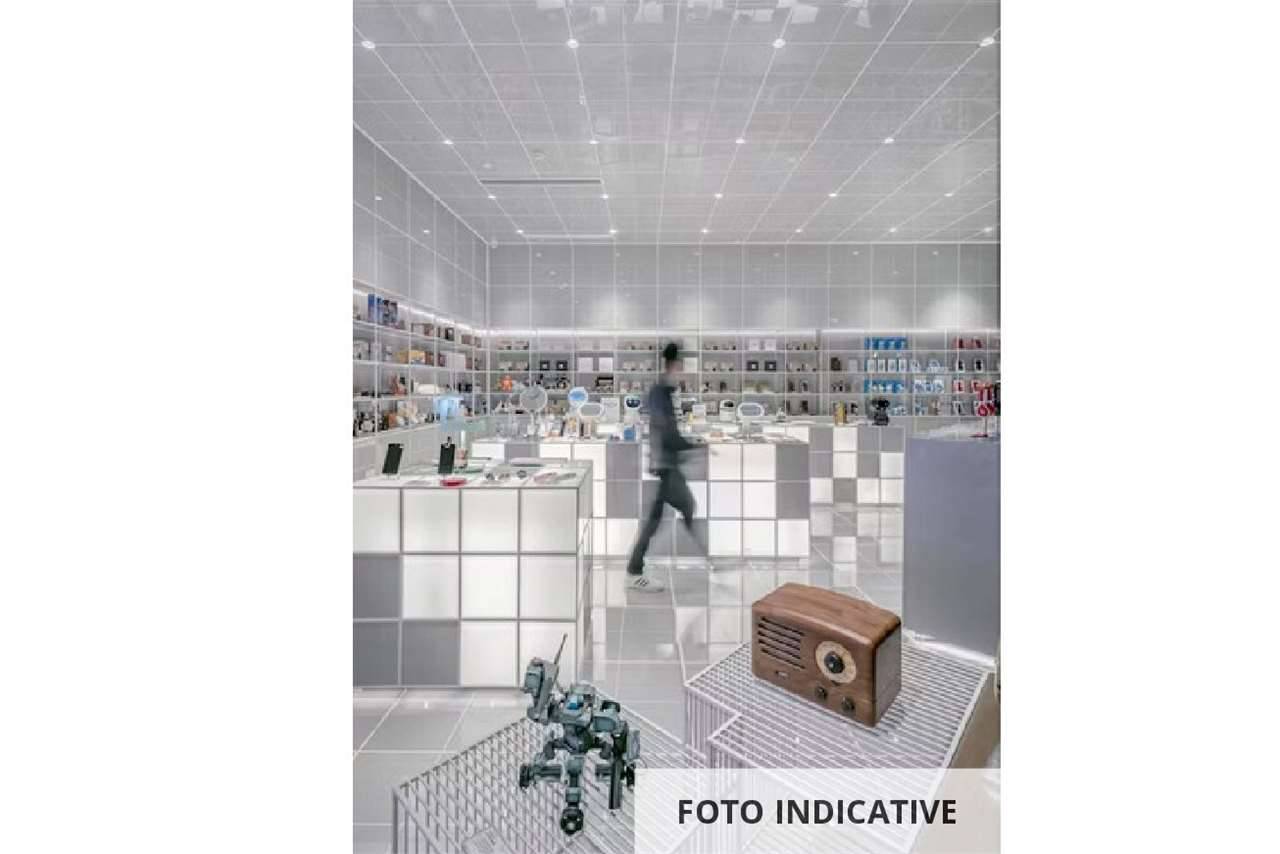 negozio in vendita a Sesto Fiorentino