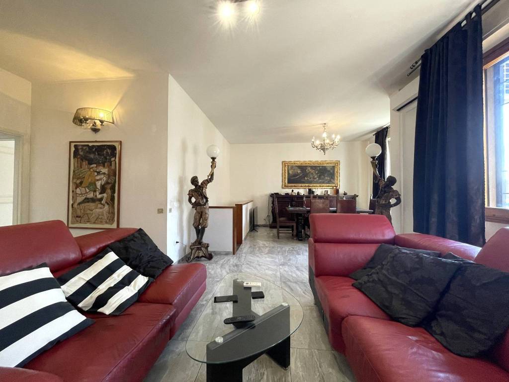 appartamento in vendita a Sesto Fiorentino