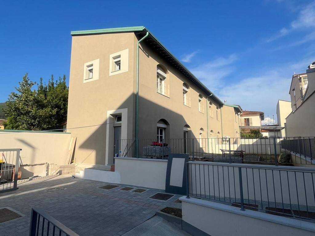 casa indipendente in vendita a Sesto Fiorentino