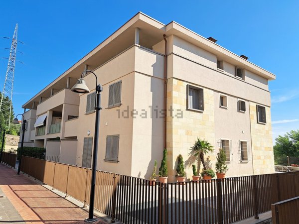 appartamento in vendita a Sesto Fiorentino in zona Colonnata