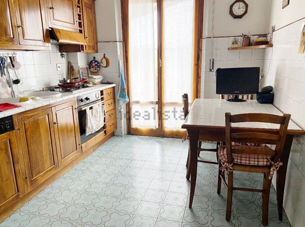 appartamento in vendita a Sesto Fiorentino in zona Colonnata
