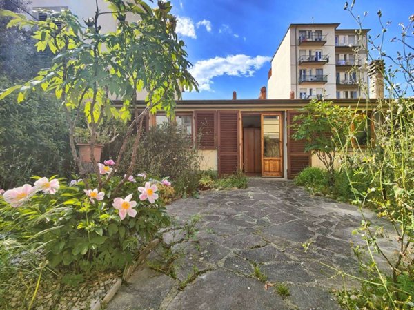 casa indipendente in vendita a Sesto Fiorentino in zona Colonnata