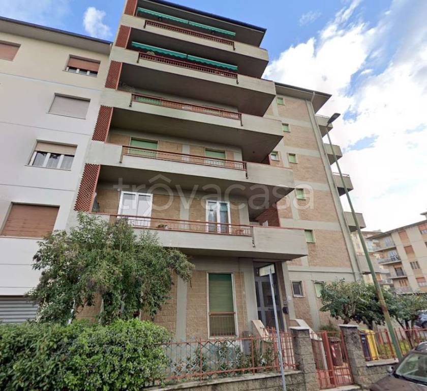 appartamento in vendita a Sesto Fiorentino in zona Quinto