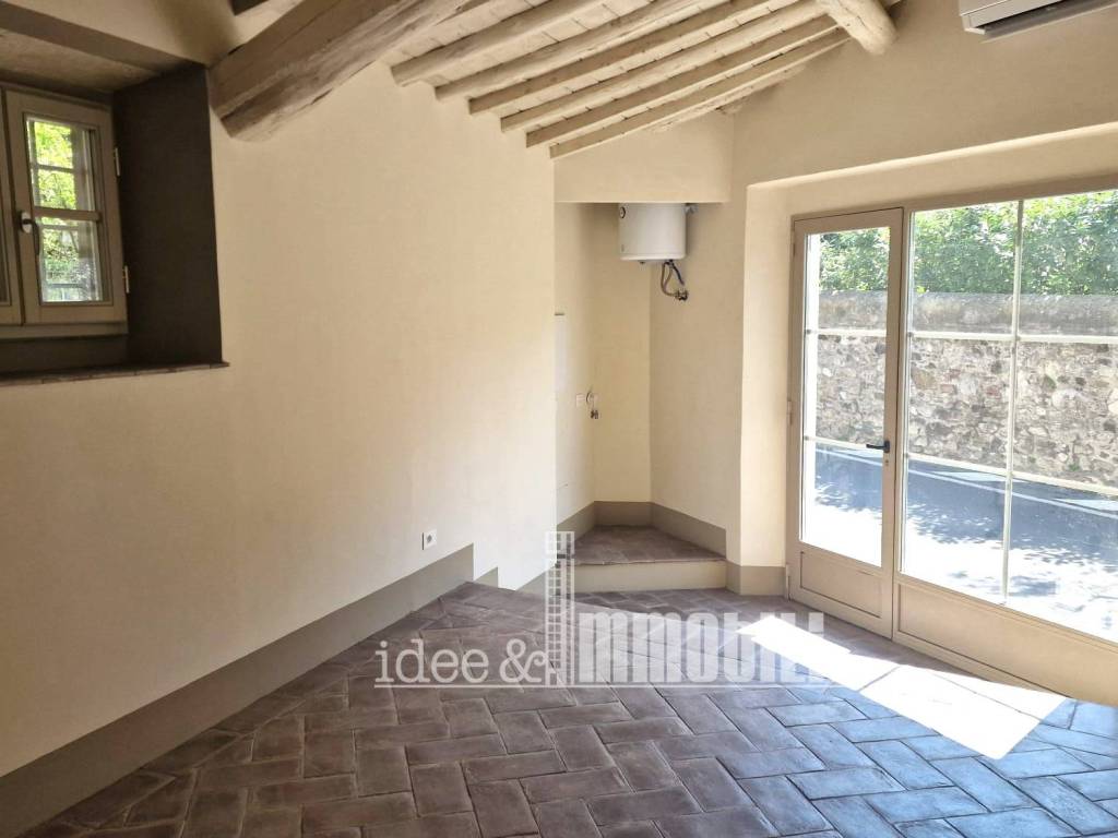 casa indipendente in vendita a Sesto Fiorentino in zona Cercina