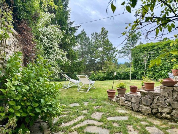 casa indipendente in vendita a Sesto Fiorentino