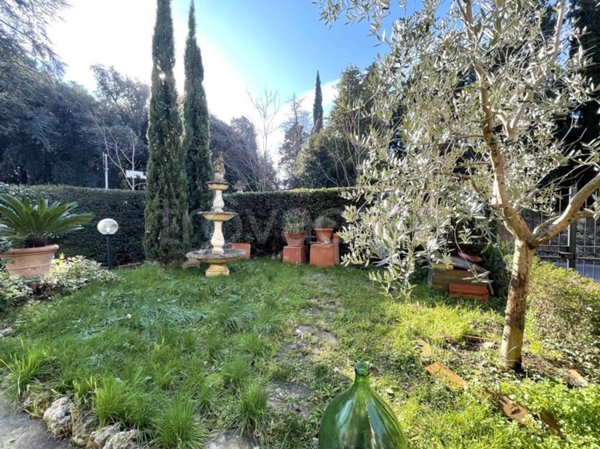 appartamento in vendita a Sesto Fiorentino in zona Quinto