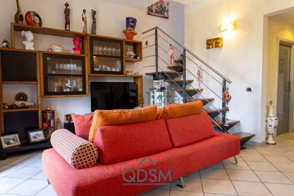 casa indipendente in vendita a Sesto Fiorentino in zona Colonnata