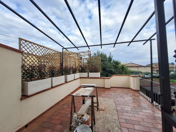 appartamento in vendita a Sesto Fiorentino in zona Zambra