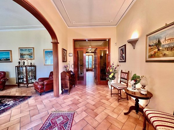 casa indipendente in vendita a Sesto Fiorentino