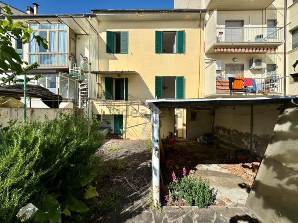 appartamento in vendita a Sesto Fiorentino in zona Padule