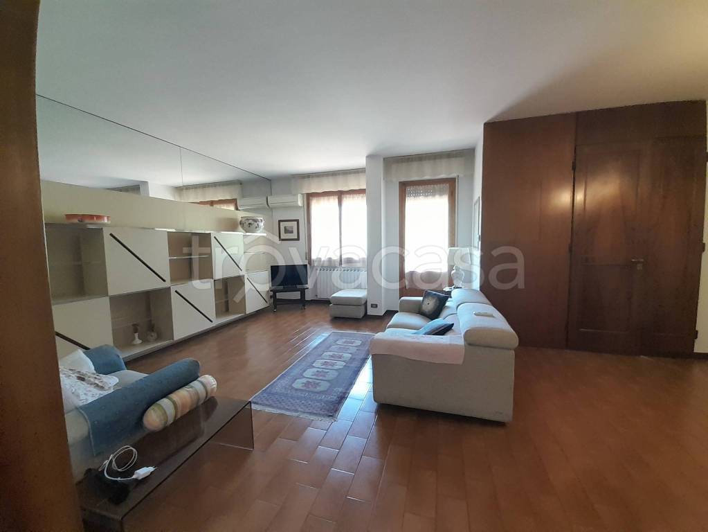 appartamento in vendita a Sesto Fiorentino in zona Colonnata