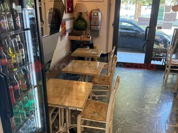 negozio in vendita a Sesto Fiorentino