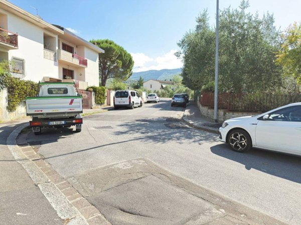 casa indipendente in vendita a Sesto Fiorentino
