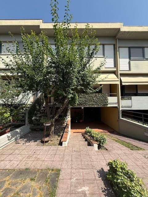 casa indipendente in vendita a Sesto Fiorentino