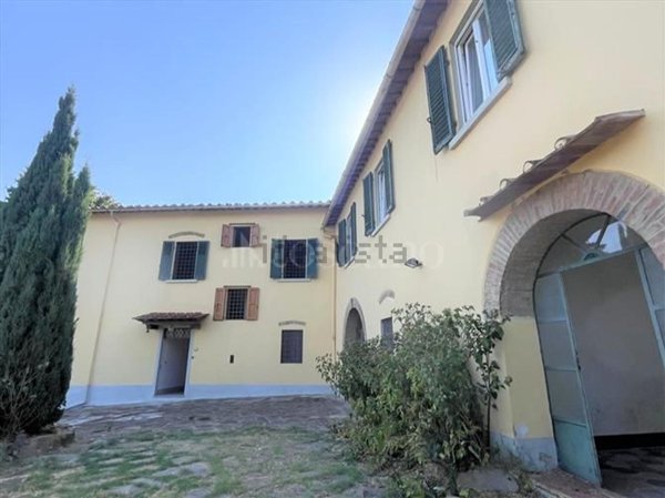 casa indipendente in vendita a Sesto Fiorentino
