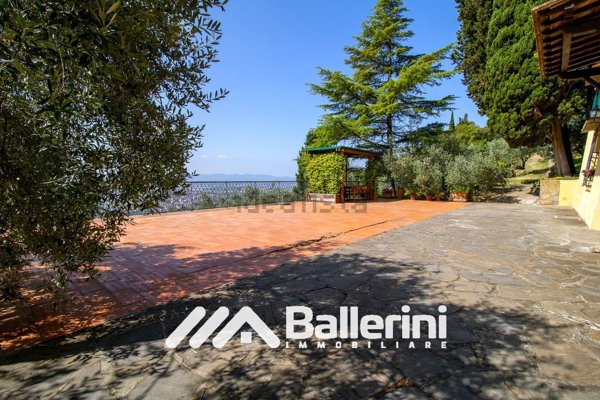 casa indipendente in vendita a Sesto Fiorentino