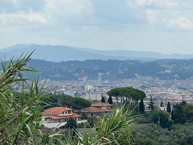 casa indipendente in vendita a Sesto Fiorentino in zona Colonnata