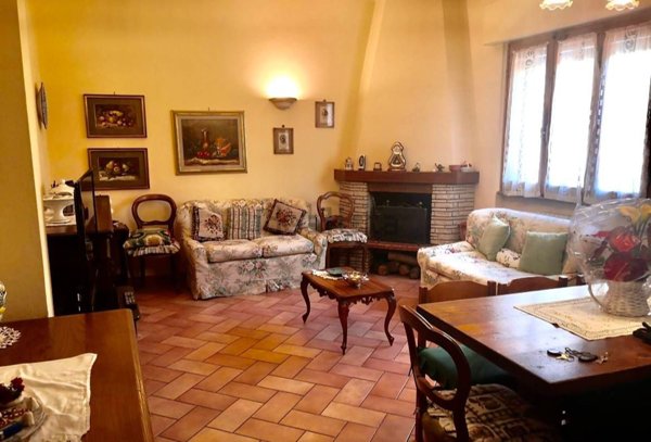 casa indipendente in vendita a Sesto Fiorentino
