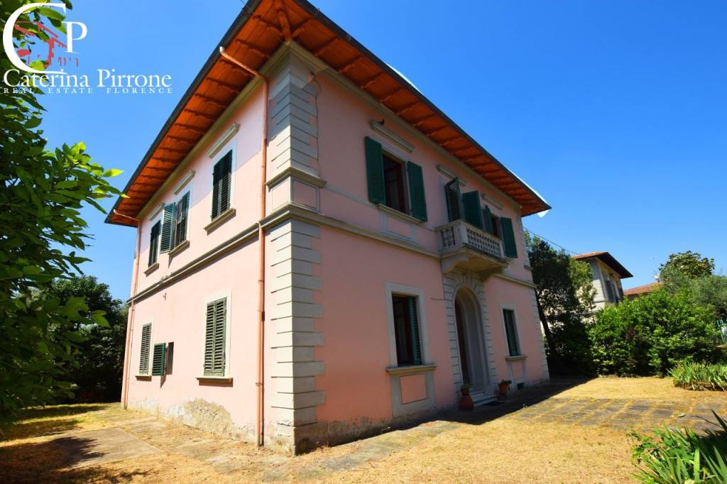 casa indipendente in vendita a Sesto Fiorentino