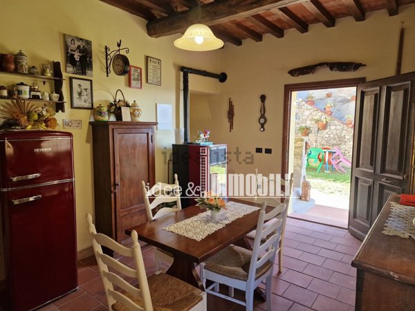 quadrivano in vendita a Sesto Fiorentino in zona Cercina