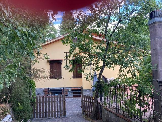 casa indipendente in vendita a Sesto Fiorentino in zona Cercina