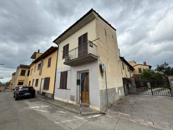 casa indipendente in vendita a Sesto Fiorentino