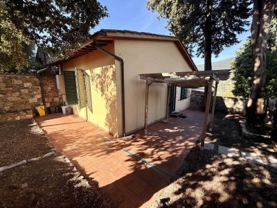 appartamento in vendita a Sesto Fiorentino in zona Cercina