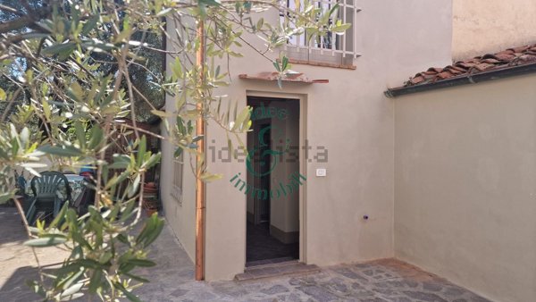 appartamento in vendita a Sesto Fiorentino in zona Colonnata