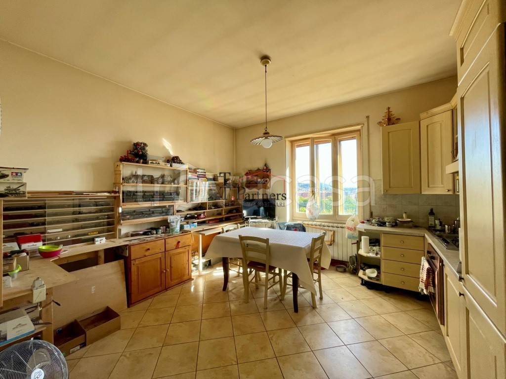 appartamento in vendita a Sesto Fiorentino in zona Quinto