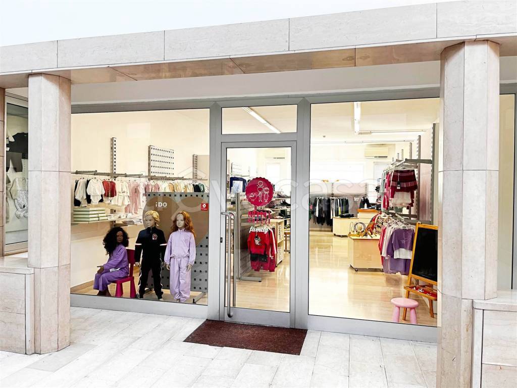 trivano in vendita a Sesto Fiorentino