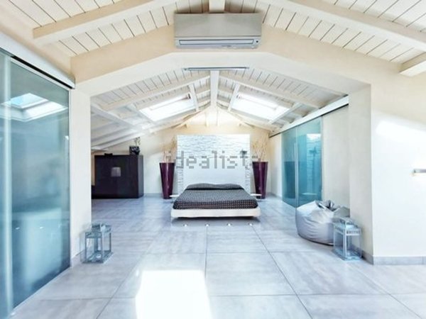 casa indipendente in vendita a Sesto Fiorentino in zona Zambra