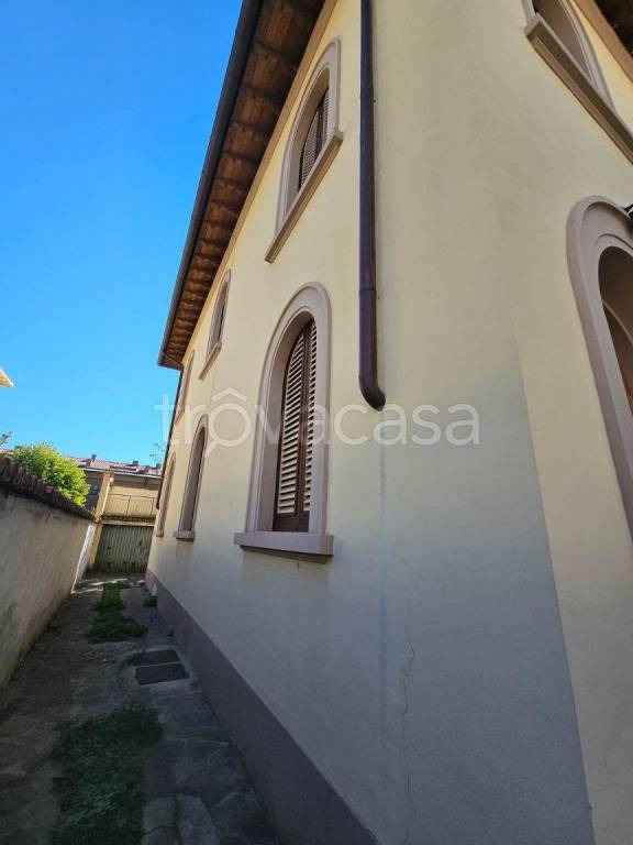 casa indipendente in vendita a Sesto Fiorentino
