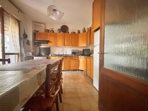 appartamento in vendita a Sesto Fiorentino in zona Zambra