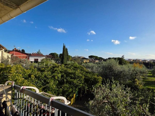 casa indipendente in vendita a Sesto Fiorentino