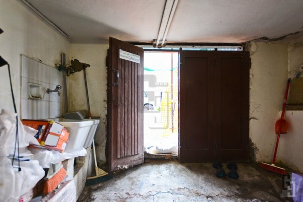 negozio in vendita a Sesto Fiorentino