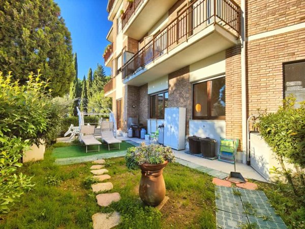 appartamento in vendita a Sesto Fiorentino in zona Zambra