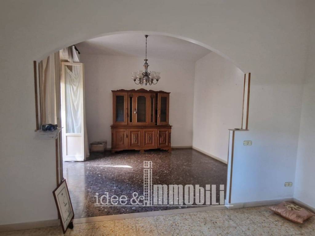 appartamento in vendita a Sesto Fiorentino in zona Colonnata