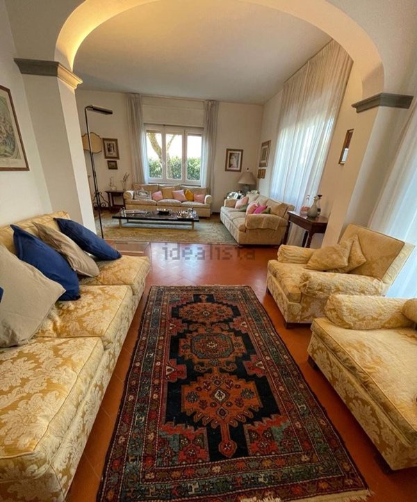 casa indipendente in vendita a Sesto Fiorentino