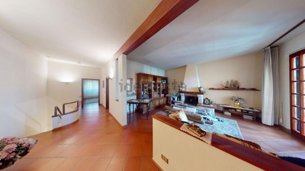 casa indipendente in vendita a Sesto Fiorentino in zona Padule