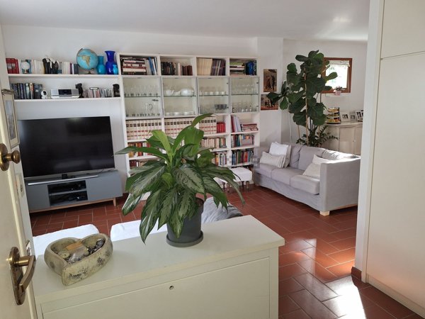 casa indipendente in vendita a Sesto Fiorentino in zona Colonnata