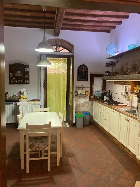 casa indipendente in vendita a Sesto Fiorentino in zona Cercina