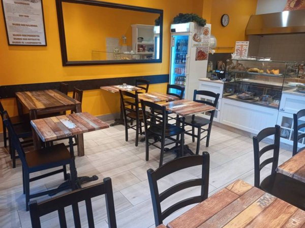 negozio in vendita a Sesto Fiorentino